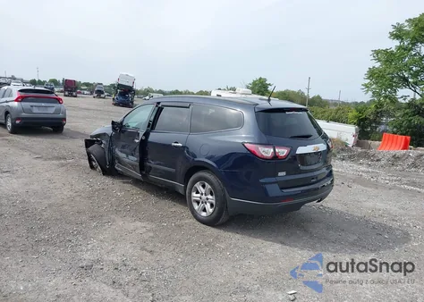 2016 Chevrolet Traverse Ls z USA, uszkodzony, nr VIN 1GNKRFED0GJ241064